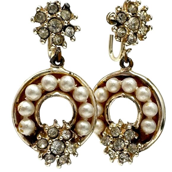 Vintage Screw-Back Pearl & Rhinestone Gold Tone Circle Drop Earrings - Picture 1 of 7